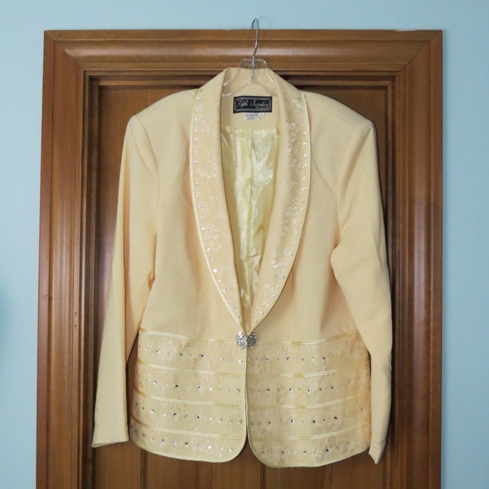 Fifth Sunday Executive Yellow Blazer Rhinstones Lace